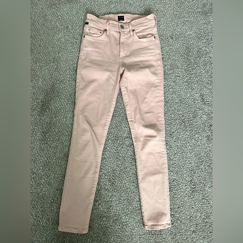Citizens Of Humanity. Size 24. Rocket Crop High Rise Skinny. Pale Pink.